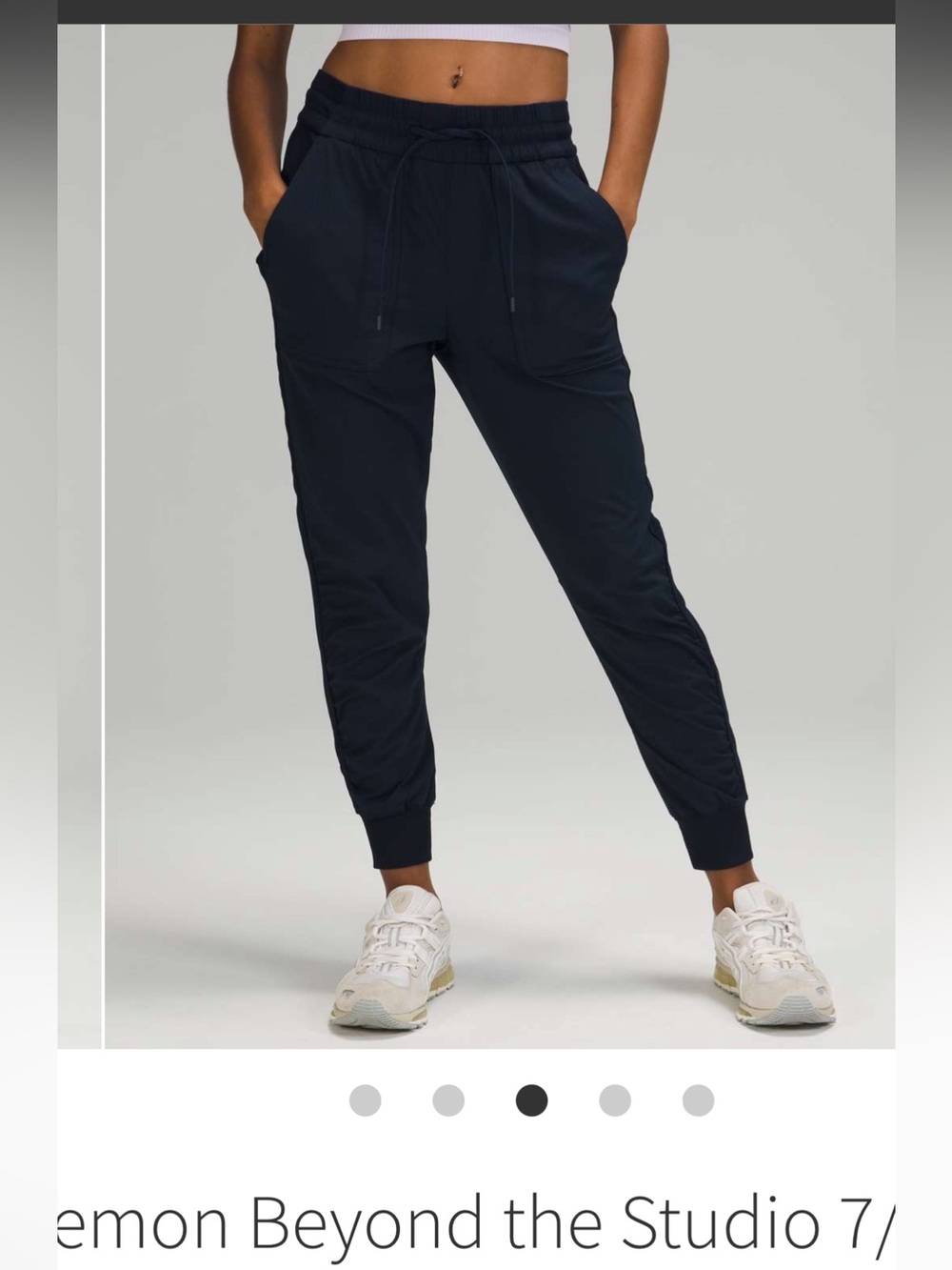 Lululemon Beyond the Studio Jogger
True Navy Size 6